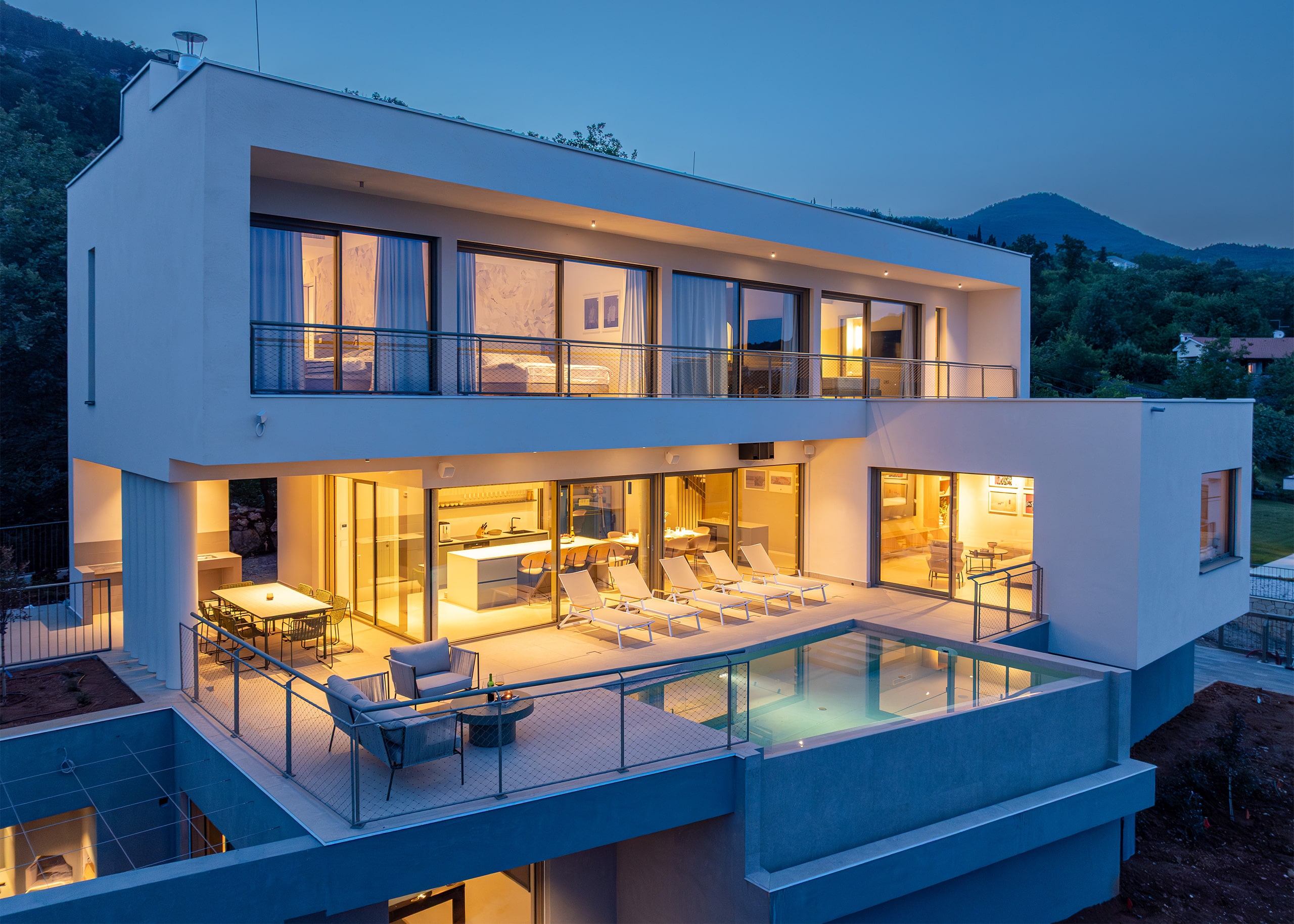 Villa Ladeti Sereno - Elegant Interiors & Exceptional Comfort